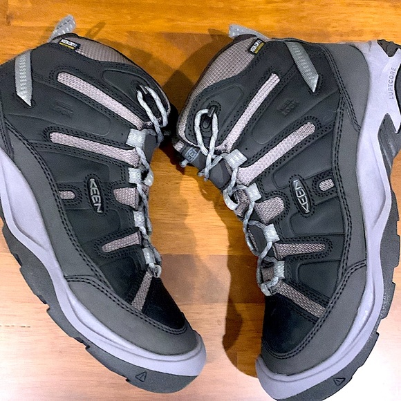 NIB Men’s KEEN Circadia Mid Waterproof Hiking Boots Sz 9.5 - Picture 8 of 16